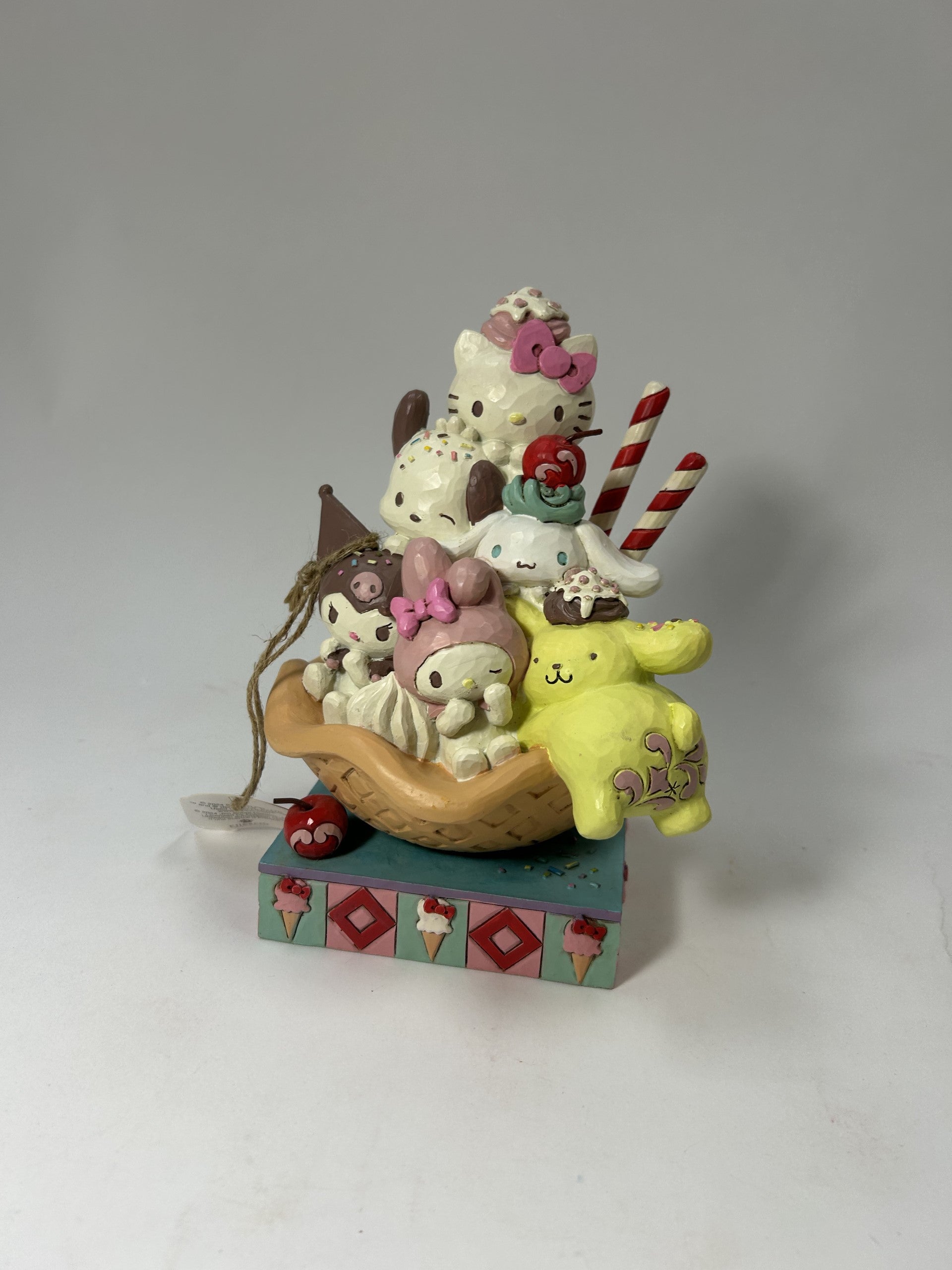 DAMAGED - Hello Kitty & Friends Waffle - Country N More Gifts