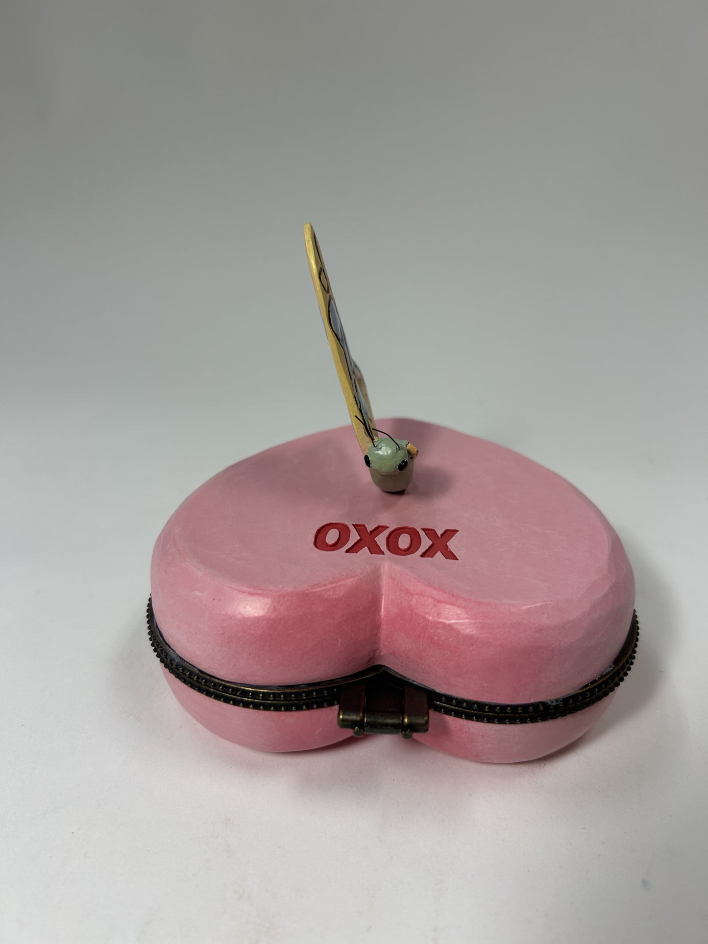 DAMAGED - Fluttering Treasures - Trinket Box Figurine - Country N More Gifts