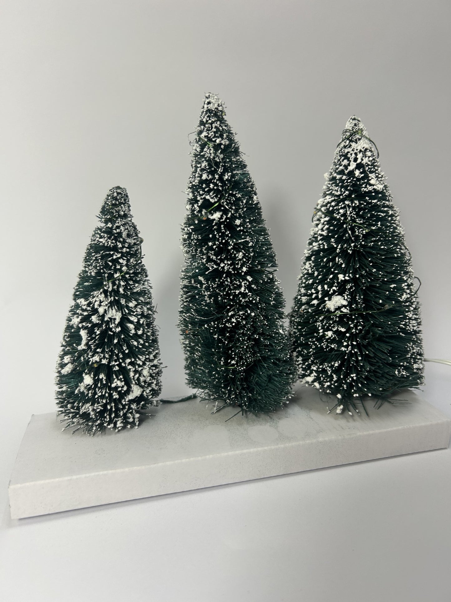 DAMAGED - Village Twinkling Lit Trees - Country N More Gifts
