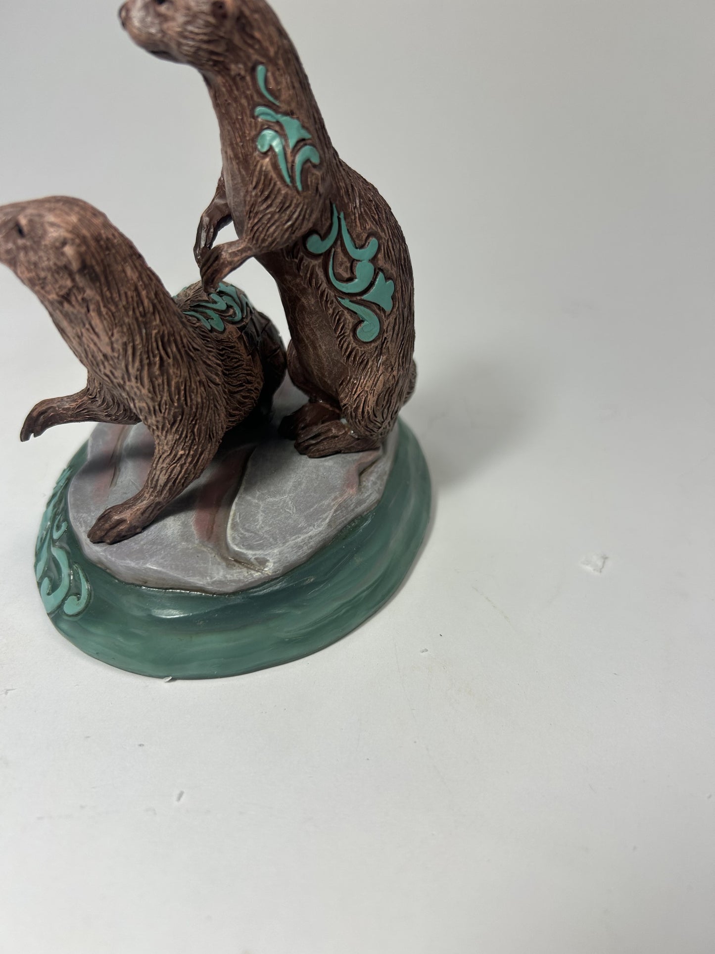 DAMAGED - River Otter Pair - Country N More Gifts