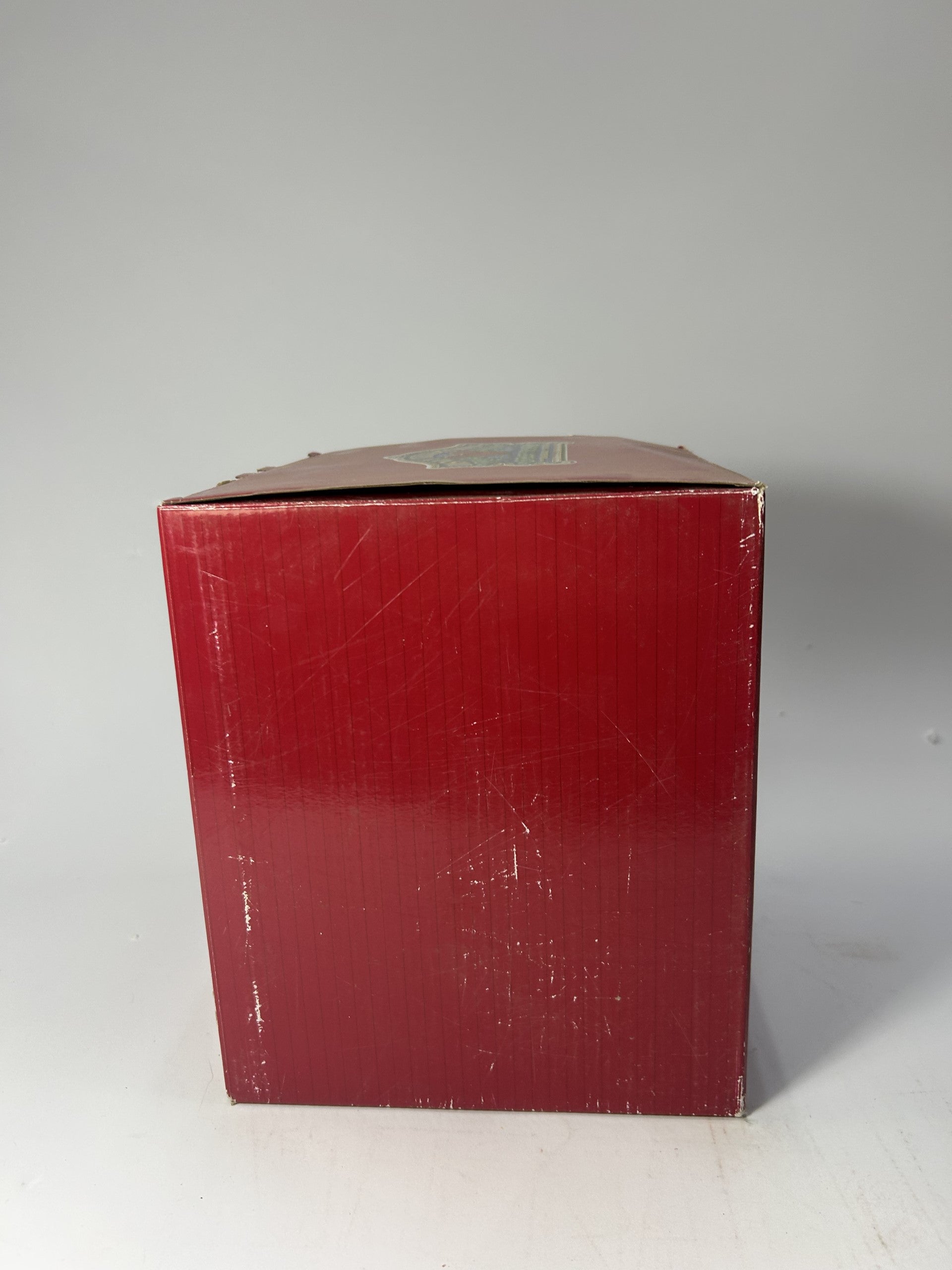 BOX DAMAGE - Holiday Harmony - Caroling Carved By Heart - Country N More Gifts