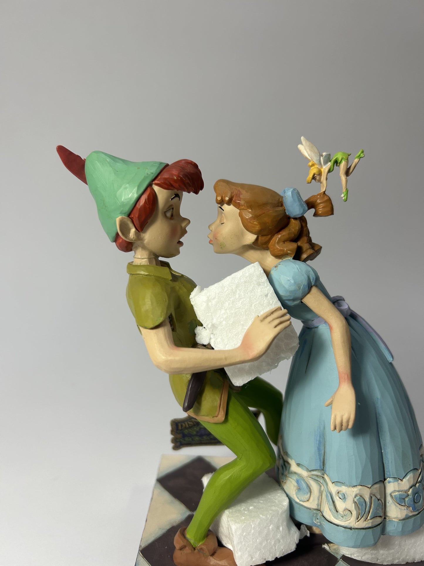 DAMAGED - An Unexpected Kiss - Peter Pan, Wendy & Tinker Bell - Country N More Gifts