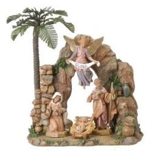 4 pc Figure Set with Grotto