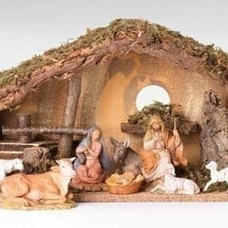 8 Piece Figure Set With Italian Stable  - Country N More Gifts