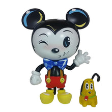 Miss Mindy Vinyl - Mickey