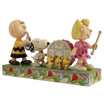 A Playful Parade - Peanuts Parade  - Country N More Gifts