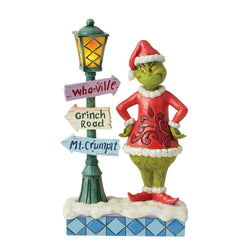 FBA - Grinch by Lit Lamppost - Country N More Gifts